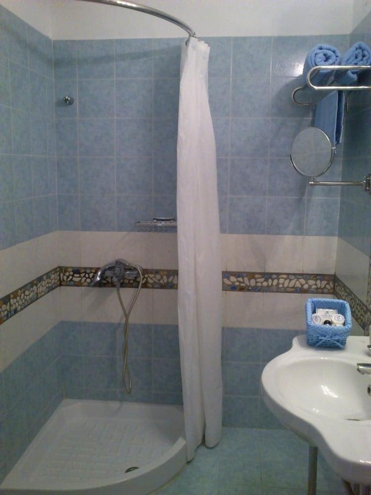 Hotel Anatolia Ano Mera Bagian luar foto