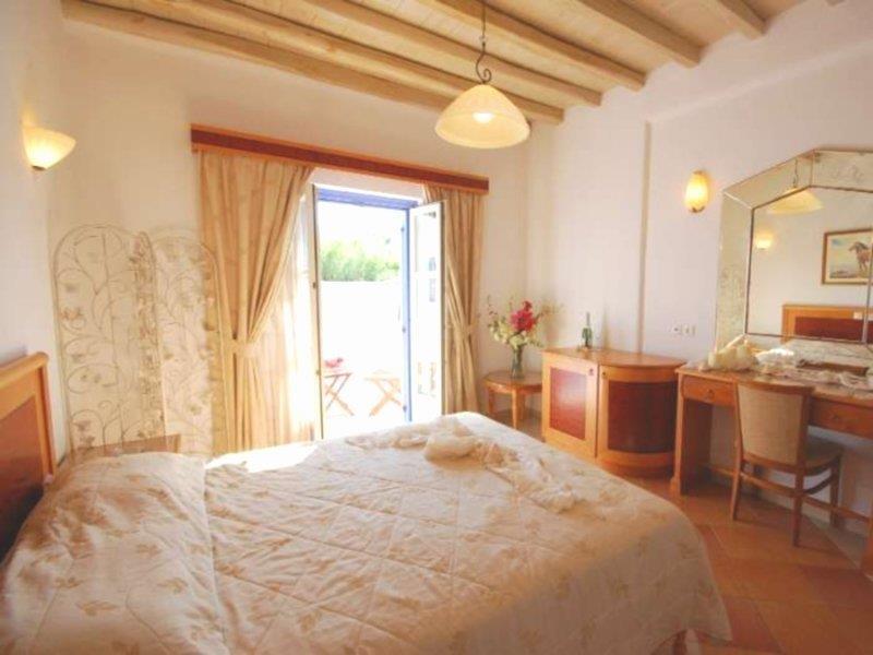 Hotel Anatolia Ano Mera Bagian luar foto