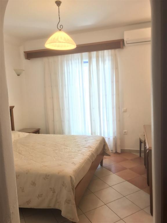 Hotel Anatolia Ano Mera Bagian luar foto
